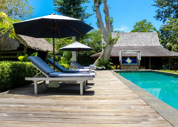 Chanteak Bali - White House 1