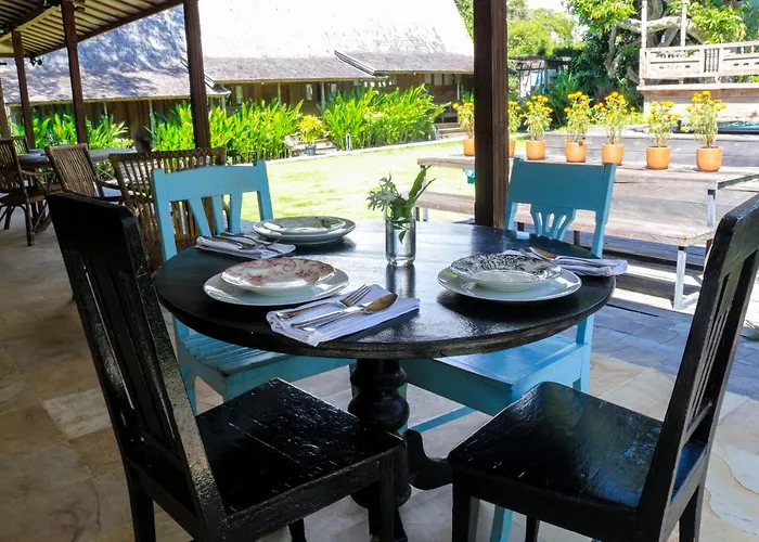 Chanteak Bali - White House 1